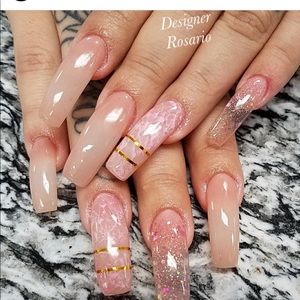 Meet your Posher, Angela